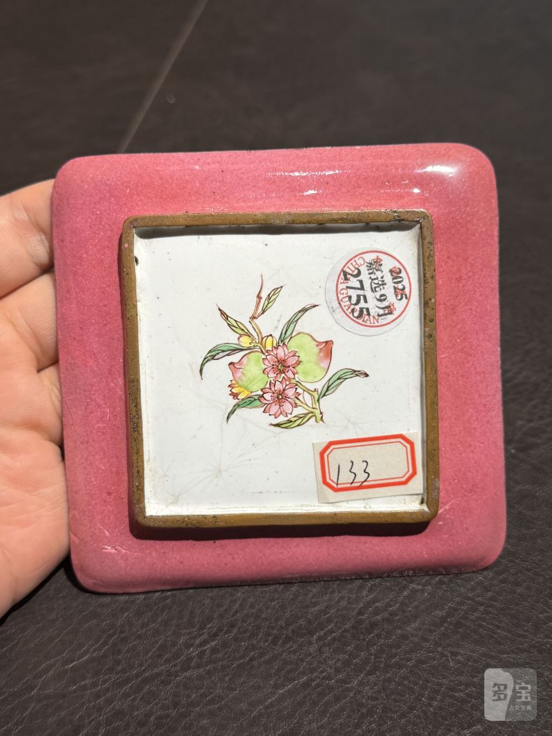 清乾隆 铜胎画珐琅花虫纹方盘 - 图8